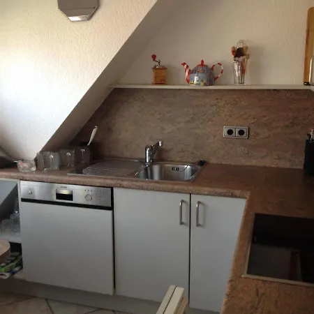 Διαμέρισμα 4 Zimmerwohnung Zentrale Lage *